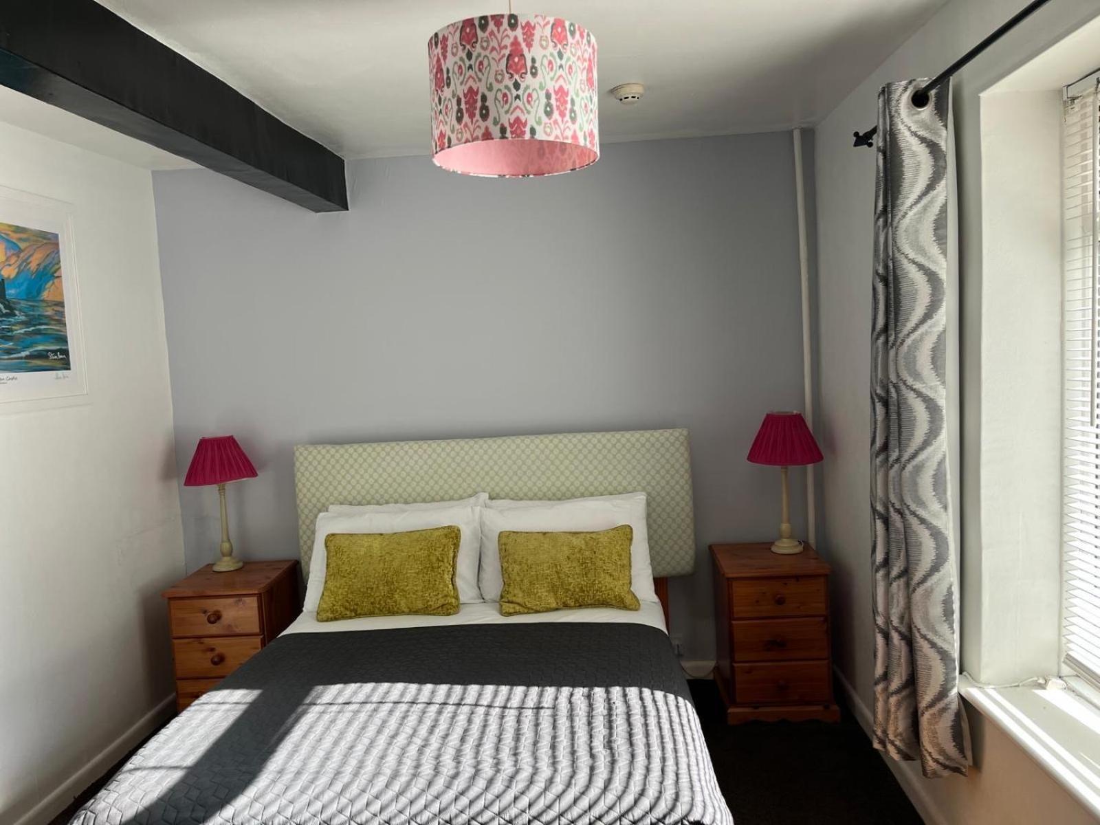 Smugglers Hotel Brixham Eksteriør bilde